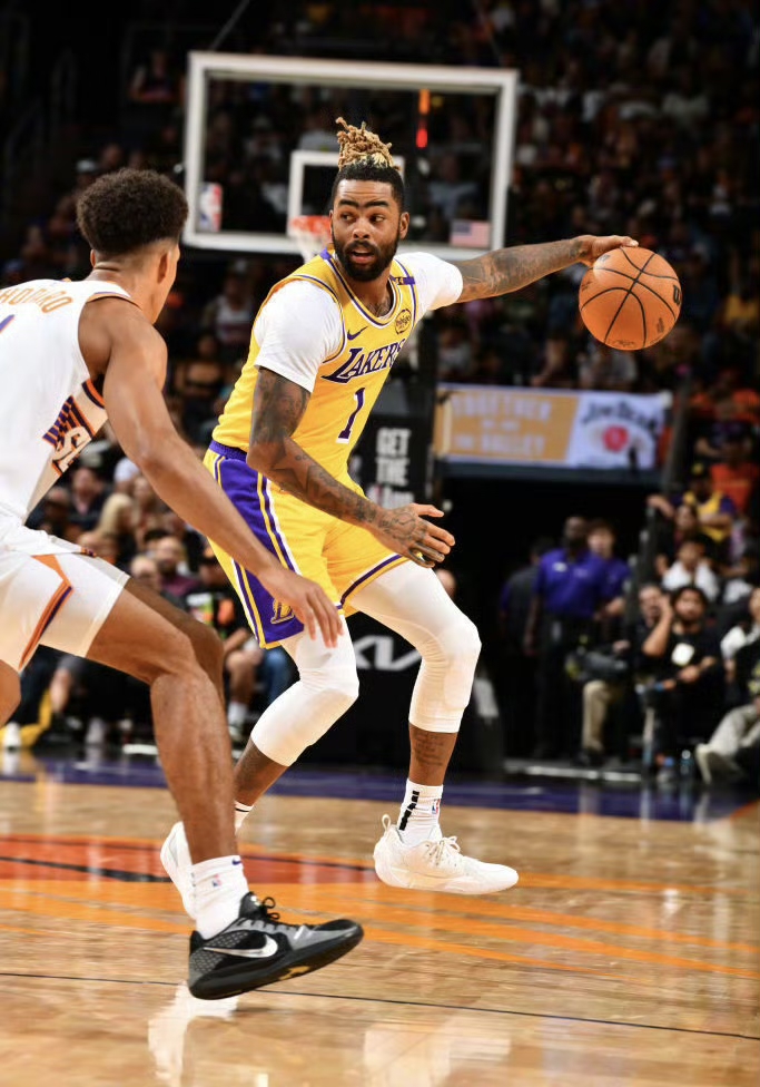 转会期体能课后，菲尼克斯太阳远射贴柱备战欧篮联，信心回归，高层口径保持一致的简单介绍